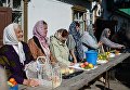 Верующие во время праздника Преображения Господня у собора Воздвижения Креста Господня в Омске. 19 августа 2017 Верующие во время праздника Преображения Господня у собора Воздвижения Креста Господня в Омске. 19 августа 2017