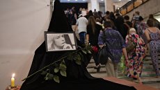 На церемонии прощания с актрисой Верой Глаголевой в Центральном доме кино в Москве. 19 августа 2017 На церемонии прощания с актрисой Верой Глаголевой в Центральном доме кино в Москве. 19 августа 2017