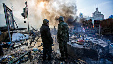 Сторонники оппозиции на площади Независимости в Киеве, где начались столкновения митингующих и сотрудников милиции. Архивное фото Сторонники оппозиции на площади Независимости в Киеве, где начались столкновения митингующих и сотрудников милиции. Архивное фото