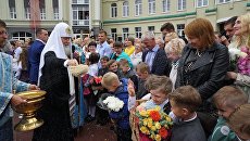 Патриарх Московский и всея Руси Кирилл принимает участие в церемонии открытия нового корпуса православной гимназии в Калининграде. 1 сентября 2017 Патриарх Московский и всея Руси Кирилл принимает участие в церемонии открытия нового корпуса православной гимназии в Калининграде. 1 сентября 2017
