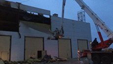 Сотрудники МЧС во время ликвидации последствой пожара на Якутской ГРЭС. 1 октября 2017 Сотрудники МЧС во время ликвидации последствой пожара на Якутской ГРЭС. 1 октября 2017