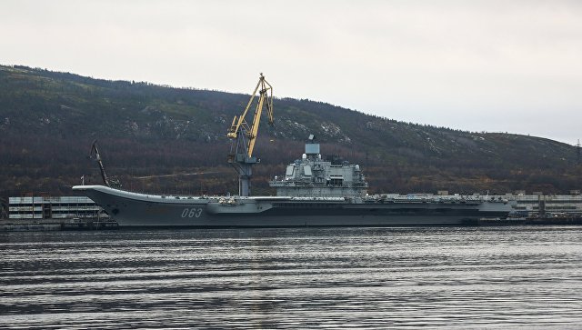 Названа причина аварии в доке, где ремонтировали "Адмирала Кузнецова" 