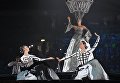 Театральное представление на церемонии открытия XIX Всемирного фестиваля молодежи и студентов в Ледовом дворце Большой в Сочи. 15 октября 2017 Театральное представление на церемонии открытия XIX Всемирного фестиваля молодежи и студентов в Ледовом дворце Большой в Сочи. 15 октября 2017