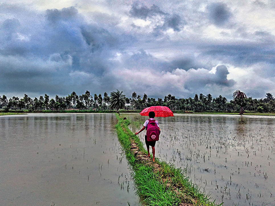 Anindya Phani. Journey to school Anindya Phani. Journey to school