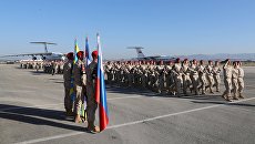 Российские военнослужащие на авиабазе Хмеймим в Сирии. 11 декабря 2017 Российские военнослужащие на авиабазе Хмеймим в Сирии. 11 декабря 2017