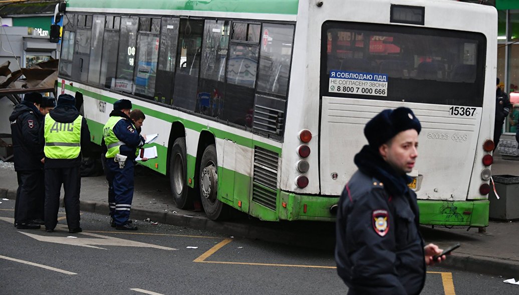 Кто виноват дтп на автобусной остановке