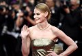 Актриса Светлана Ходченкова во время 70-го Каннского международного кинофестиваля Актриса Светлана Ходченкова во время 70-го Каннского международного кинофестиваля