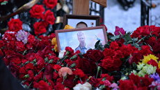 На церемонии прощания с летчиком Романом Филиповым в Воронеже. Архивное фото На церемонии прощания с летчиком Романом Филиповым в Воронеже. Архивное фото