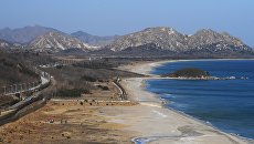 Японское море. Архивное фото Японское море. Архивное фото