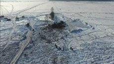 Сотрудники МЧС России в Раменском районе Московской области, где самолет Ан-148 Саратовских авиалиний рейса 703 Москва-Орск потерпел крушение. 14 февраля 2018 Сотрудники МЧС России в Раменском районе Московской области, где самолет Ан-148 Саратовских авиалиний рейса 703 Москва-Орск потерпел крушение. 14 февраля 2018