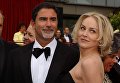 Американская актриса Шэрон Стоун и ее муж Фил Бронштейн на 74-й ежегодную Annual Academy Awards в театре Kodak в Голливуде, Калифорния. 24 марта 2002 года Американская актриса Шэрон Стоун и ее муж Фил Бронштейн на 74-й ежегодную Annual Academy Awards в театре Kodak в Голливуде, Калифорния. 24 марта 2002 года