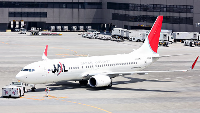 Ð¡Ð°Ð¼Ð¾Ð»ÐµÑ ÑпонÑкой авиакомпании JAL. ÐÑÑивное ÑоÑо