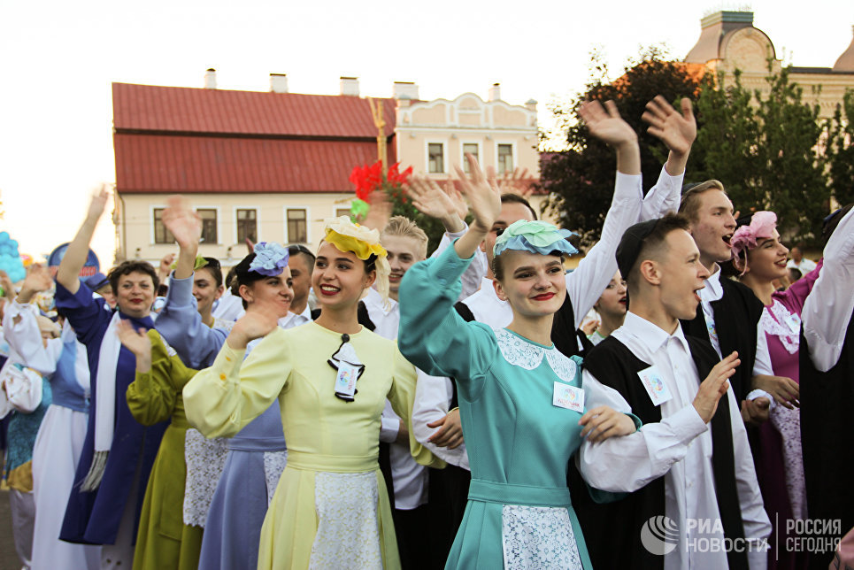Финал XII Республиканского фестиваля национальных культур в белорусском Гродно Финал XII Республиканского фестиваля национальных культур в белорусском Гродно