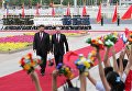 Президент РФ Владимир Путин и председатель КНР Си Цзиньпин во время встречи в Пекине. 8 июня 2018 Президент РФ Владимир Путин и председатель КНР Си Цзиньпин во время встречи в Пекине. 8 июня 2018