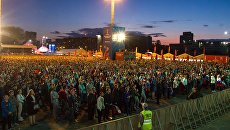Фан-зона в Екатеринбурге на матче Россия - Египет. 19 июня 2018 Фан-зона в Екатеринбурге на матче Россия - Египет. 19 июня 2018