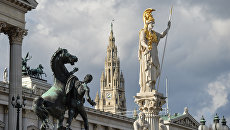Здание парламента Австрии в Вене. Архивное фото Здание парламента Австрии в Вене. Архивное фото