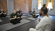 Занятия йогой в СИЗО Бутырка Занятия йогой в СИЗО Бутырка