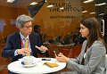 Главный исполнительный директор офиса Deloitte в Корее Чун Хи Ли Главный исполнительный директор офиса Deloitte в Корее Чун Хи Ли