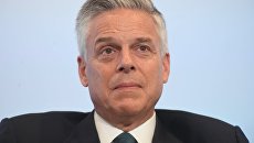 Посол США в России Джон Хантсман. Архивное фото Посол США в России Джон Хантсман. Архивное фото
