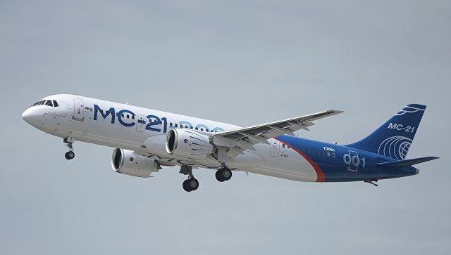 Первый полет нового российского пассажирского самолета МС-21. Архивное фото