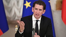 Федеральный канцлер Австрийской Республики Себастиан Курц во время совместной с президентом РФ Владимиром Путиным пресс-конференции по итогам встречи Федеральный канцлер Австрийской Республики Себастиан Курц во время совместной с президентом РФ Владимиром Путиным пресс-конференции по итогам встречи