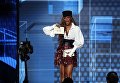 Тайра Бэнкс на церемонии награждения American Music Awards в Лос-Анджелесе Тайра Бэнкс на церемонии награждения American Music Awards в Лос-Анджелесе