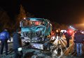 Сотрудники ДПС и спасатели на месте столкновения автобуса с фурой в Чувашии Сотрудники ДПС и спасатели на месте столкновения автобуса с фурой в Чувашии