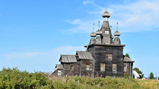 Храм Воскресения Христова (1766 г.) в селе Ракула Холмогорского района Архангельской области Храм Воскресения Христова (1766 г.) в селе Ракула Холмогорского района Архангельской области