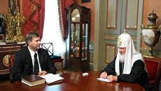 Отредактированная фотография со встречи Патриарха Кирилла с министром юстиции Коноваловым Отредактированная фотография со встречи Патриарха Кирилла с министром юстиции Коноваловым