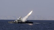 Испытания ракет во время учений ВМС Ирана в Персидском заливе Испытания ракет во время учений ВМС Ирана в Персидском заливе