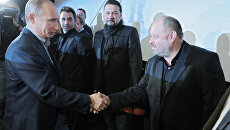 Премьер-министр РФ Владимир Путин посмотрел на киностудии Мосфильм фильм Высоцкий Премьер-министр РФ Владимир Путин посмотрел на киностудии Мосфильм фильм Высоцкий