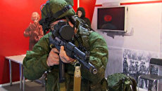 В новой экипировке боец сможет стрелять из-за угла и пользоваться ГЛОНАСС В новой экипировке боец сможет стрелять из-за угла и пользоваться ГЛОНАСС