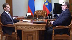 Степашин поделился с Медведевым опасениями по поводу роста инфляции Степашин поделился с Медведевым опасениями по поводу роста инфляции