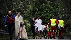 Пострадавшие в результате нападения на молодежный лагерь на острове Утойа в Норвегии Пострадавшие в результате нападения на молодежный лагерь на острове Утойа в Норвегии