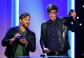 Участники группы Black Keys на церемонии вручения премии Грэмми Участники группы Black Keys на церемонии вручения премии Грэмми