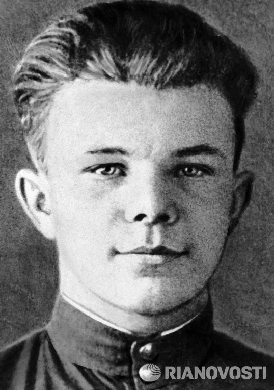 Юрий Гагарин Юрий Гагарин