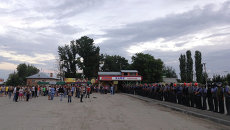 Народный сход в Пугачеве, архивное фото Народный сход в Пугачеве, архивное фото