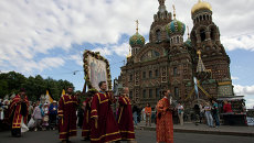 Крестный ход, посвященный памяти Николая II и его семьи Крестный ход, посвященный памяти Николая II и его семьи