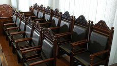 Скамья присяжных заседателей. Архивное фото Скамья присяжных заседателей. Архивное фото