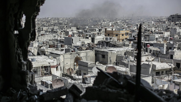 Вид с высотного здания на улицы в центре Хомса. Архивное фото