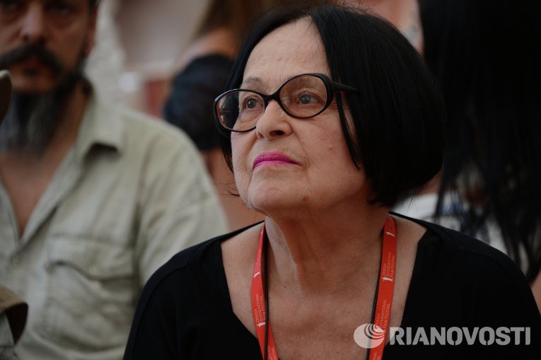 Режиссер Кира Муратова Режиссер Кира Муратова