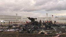 Обломки разбившегося в Казани самолета Boeing 737. Съемка с места ЧП Обломки разбившегося в Казани самолета Boeing 737. Съемка с места ЧП