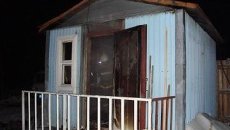 Двое мужчин погибли в пожаре в строительном вагончике в Томске Двое мужчин погибли в пожаре в строительном вагончике в Томске